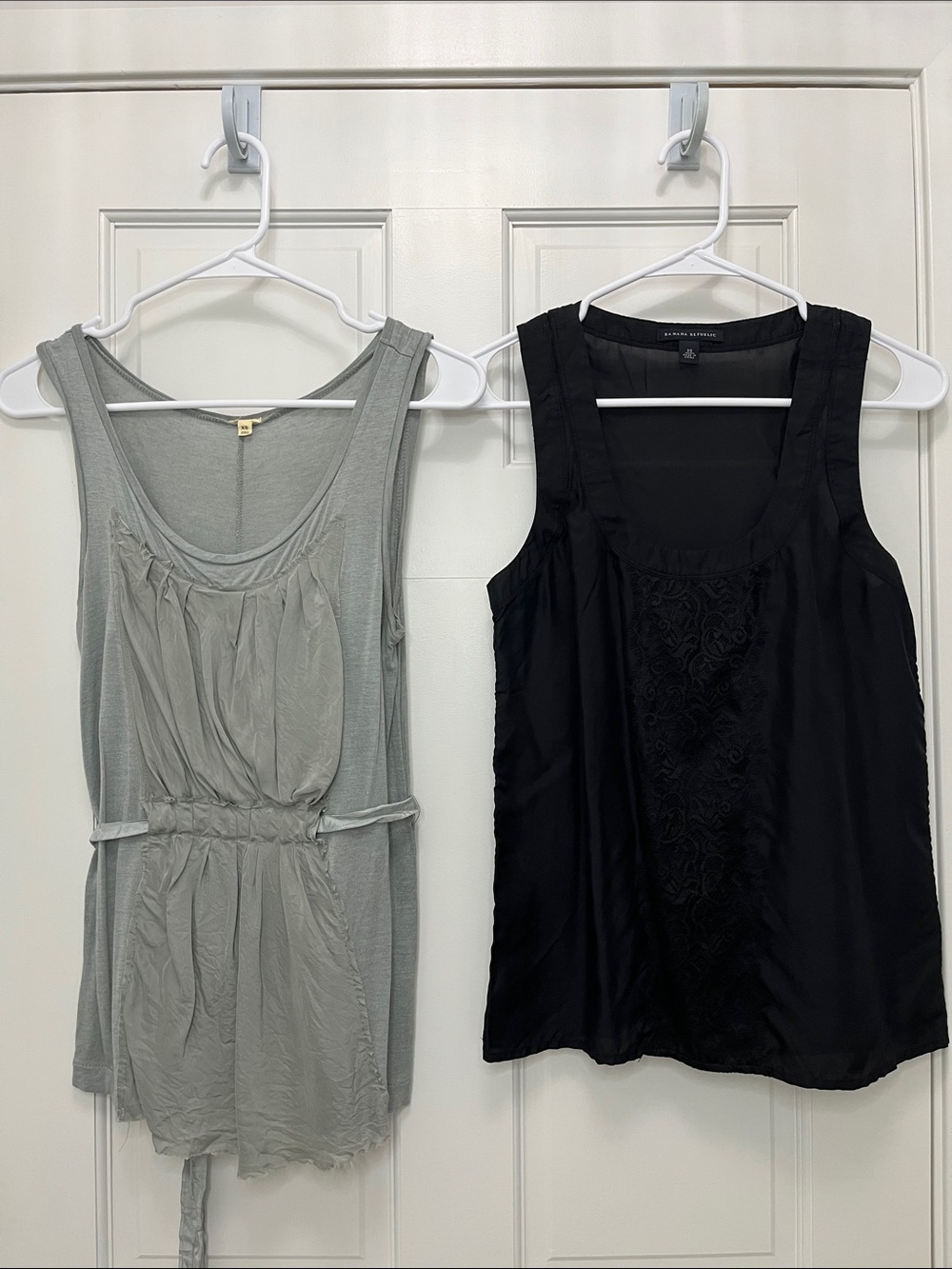 Banana Republic & J. Crew Sleeveless Silk Blend Blouse Bundle - Size XS